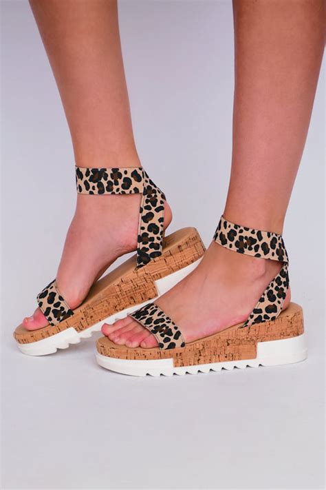 Sandals – Hope's