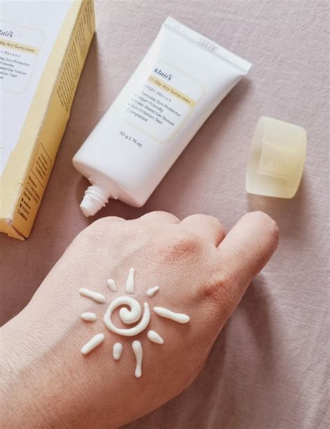 Review | Klairs All-day Airy Sunscreen SPF50+ PA++++ [AD – Gifted ...