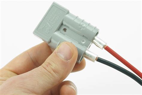 wire  anderson plug sparks