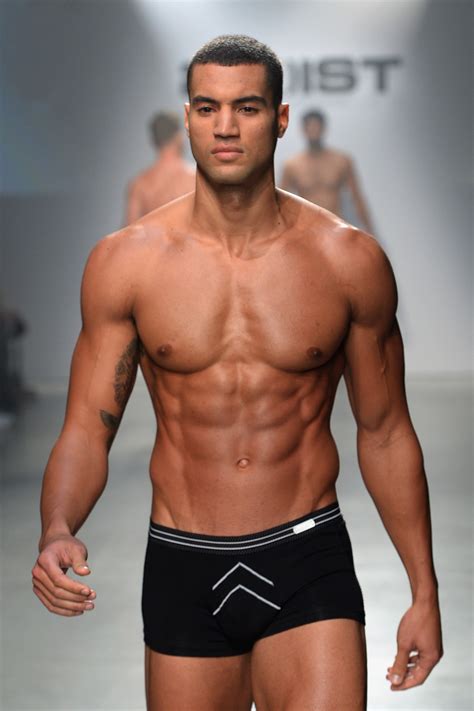 2(X)ist is working it on the Runway for it’s Fashion Show – Underwear