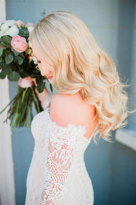 Kaden + Averye | Glamorous Industrial Wedding at Kitalou Gin in Lubbock