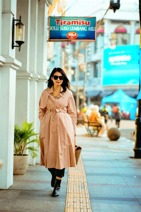 Naked Women In Public Photos, Download The BEST Free Naked Women In