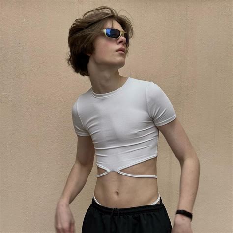 Pin by Miron on me | New fashion shirts, Crop top men, Mens crop top