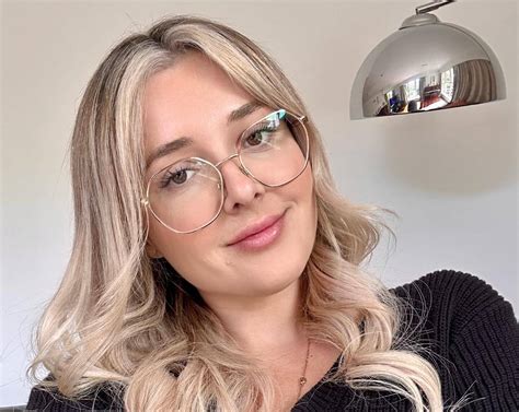 Emileexo OnlyFans Leak: What Industry Experts REALLY Think - 8n4mwz4