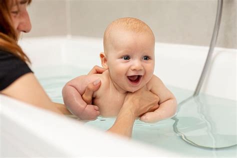 Cradle cap: Prevention and treatment in infants