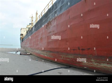 Ran aground oil tanker ship in Thailand Stock Photo - Alamy