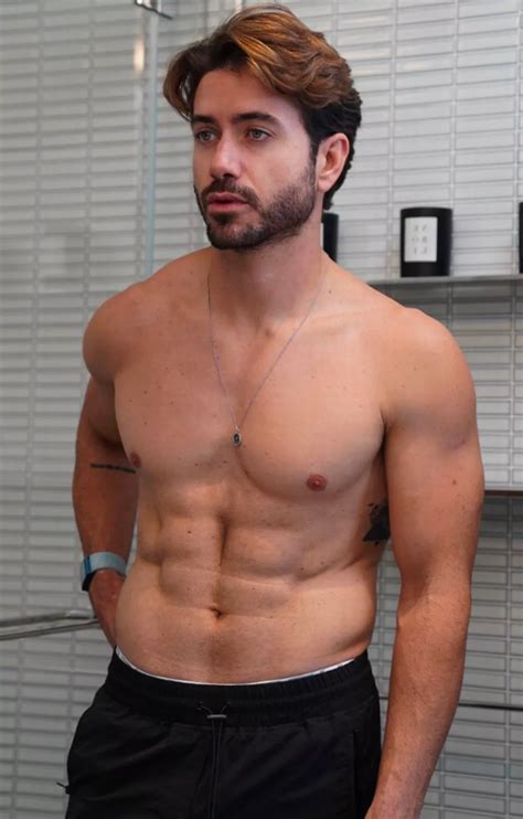 shave pubic hair men 7