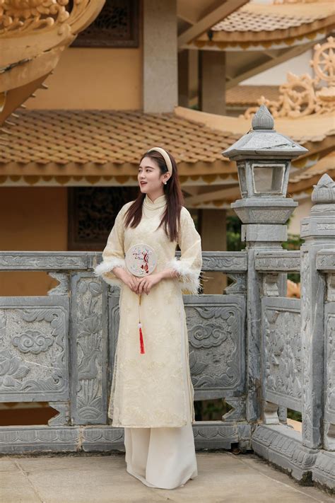 Beautiful Women Nipple Photos, Download The BEST Free Beautiful Women