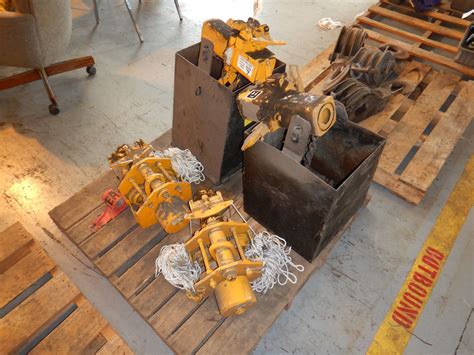 DELTA ELECTRIC CHAIN FALLS - J.M. Wood Auction Company, Inc.