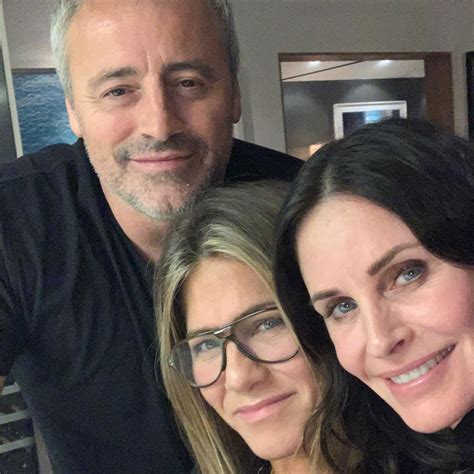 Photos from The Friends Cast, Selena Gomez, Mindy Kaling and More Stars ...