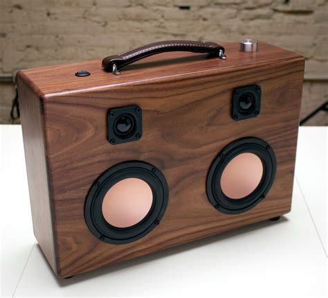 Custom boombox lethal company