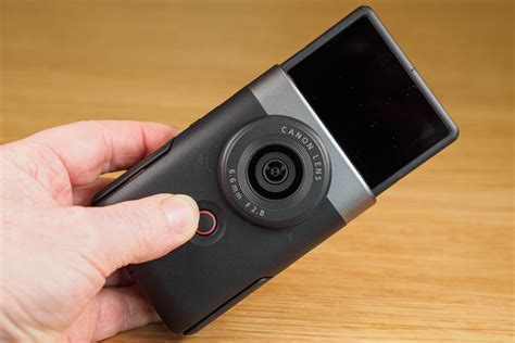 Best vlogging camera in 2025: top choices for YouTube and TikTok ...