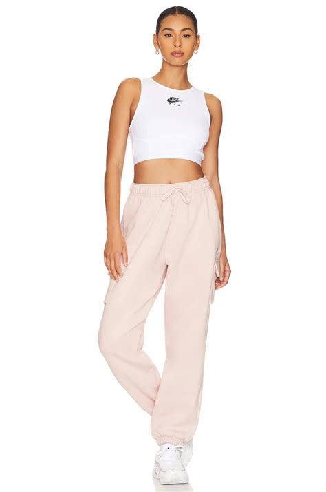 30+ Cozy Aesthetic Outfits You'll Want to Live in Year-Round - Life ...