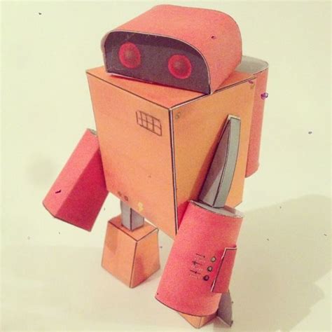 Papertoys on Behance | Paper toys, Paper sculpture, Paper robot