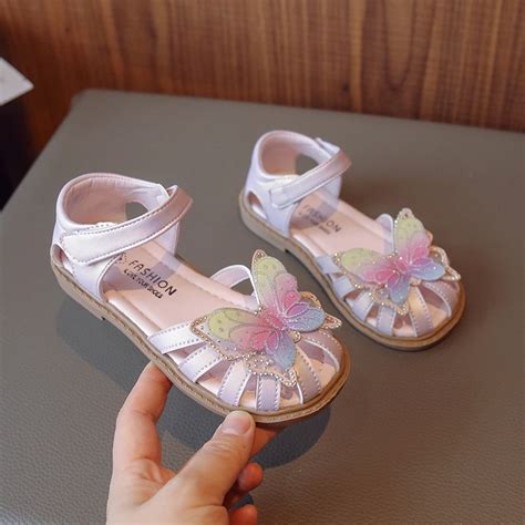 Children Fashion Peep toe Colorful Butterfly Girls Sandals Flat Hook
