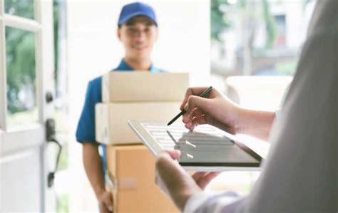 Ecommerce Guide to USPS Tracking Status Meanings