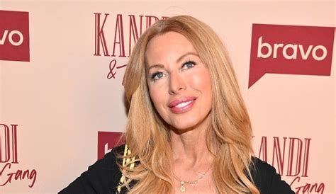 kari wells net worth