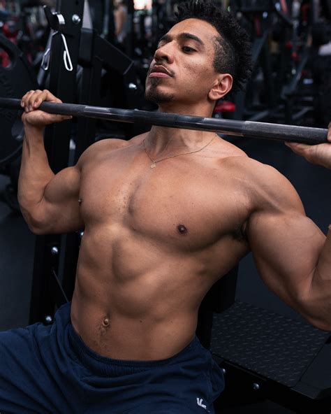 Shawn Raymond | A relaxing day at the gym. 🙂 | Instagram