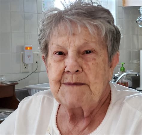 Remembering Violet Rose Keyees | Obituaries | Maryville Memorial