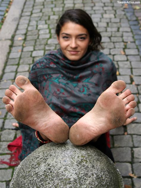 Wu's Feet Links - Toes in Action