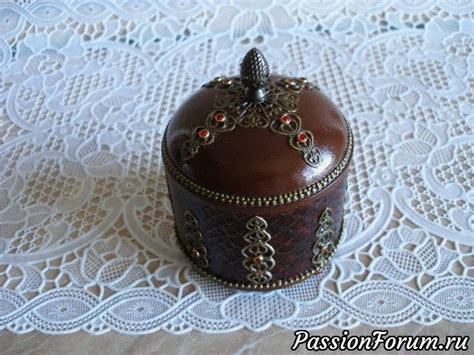 Шкатулка "Восточная" | Christmas bulbs, Christmas ornaments, Christmas