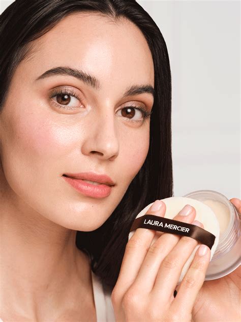 how to open laura mercier loose powder