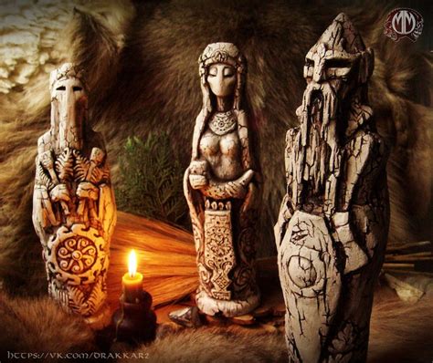 Statue of the goddess Mokosh Makosh | Etsy