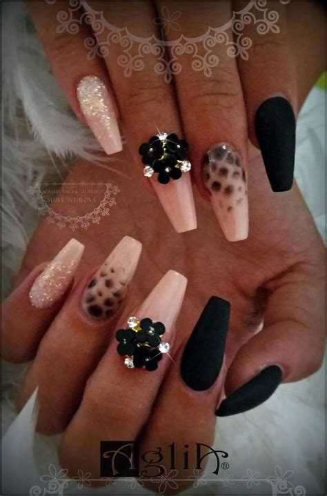 Acrylic nails & Gel design * Black & Nude nails