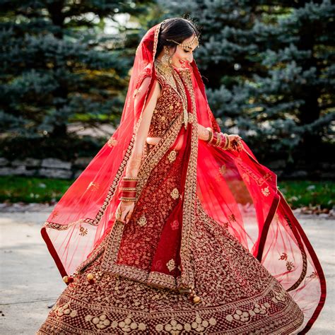 what to wear in an indian wedding 8