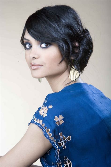 Poze Afshan Azad - Actor - Poza 15 din 15 - CineMagia.ro
