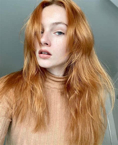 Pictures of Pretty Girls: Renee Herbert