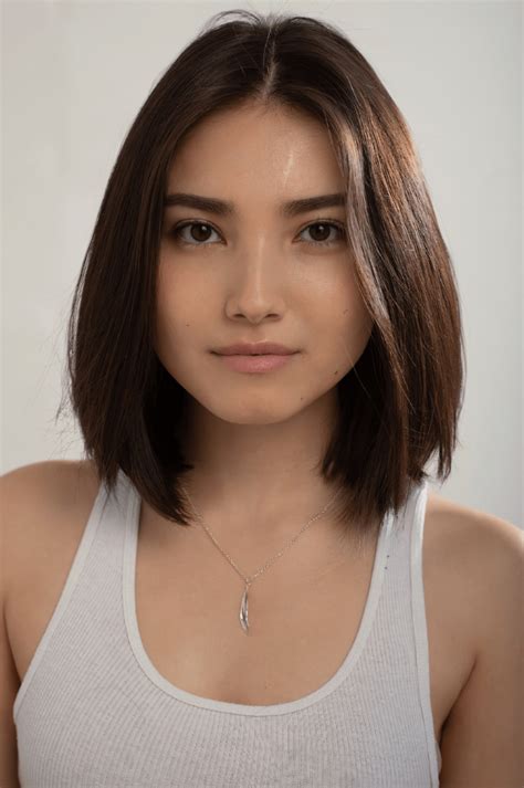Beautiful portrait photos of Maria Zhang : r/MariaZhang