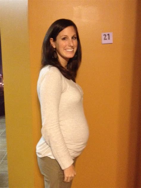 21 weeks pregnant – The Maternity Gallery