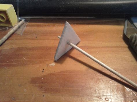 Spinning Kite : 4 Steps - Instructables