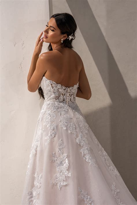 LUCY - Wedding Dresses | Bridal Gowns | KITTYCHEN COUTURE