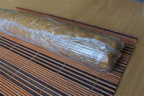 Сладкая колбаса / Едальня