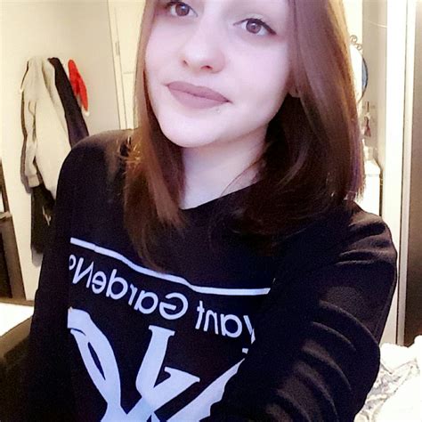 media tweets  emilie atnowakemilie twitter