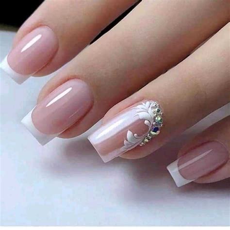 Uñas francesas elegantes y bonitas | Stylish nails, Gel nails, French nails