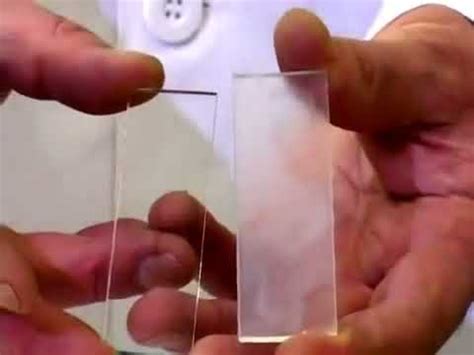 HF + SiO2 (Acid hydrofluoric reacts with silicon dioxide) - YouTube