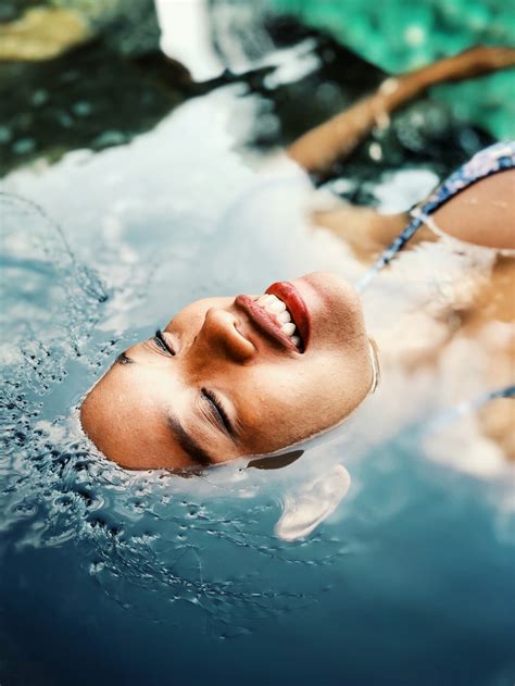 INTIMA | 7 best free intima, bath, wellness and beauty photos on Unsplash