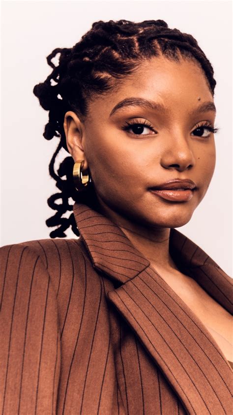 Halle Bailey Wallpaper 4K, American actress