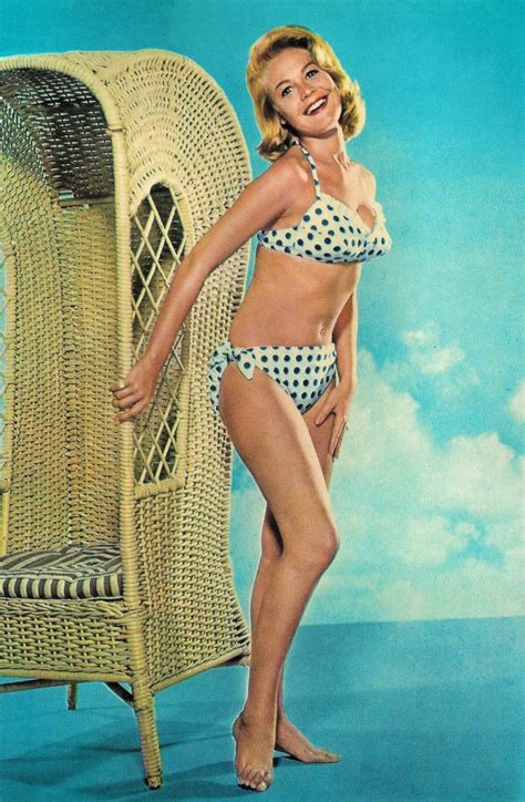 Sandra Dee | Sandra dee, Blonde actresses, Actresses