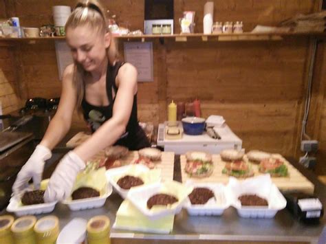Perpetration of " Food Delicacies " at the Sarajevo food festival in ...