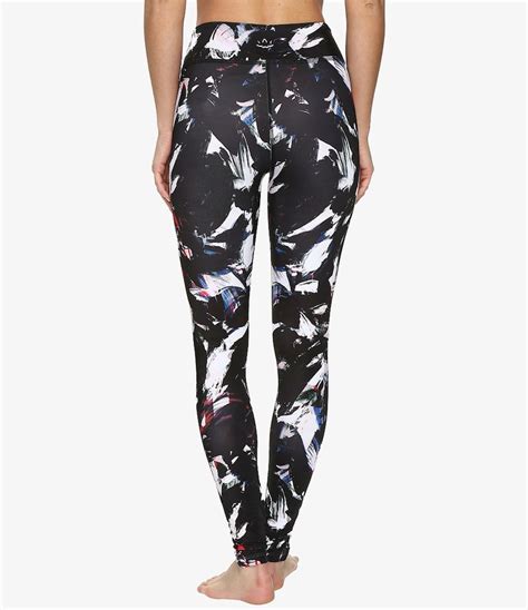 The Best Workout Leggings for Going Commando - Racked