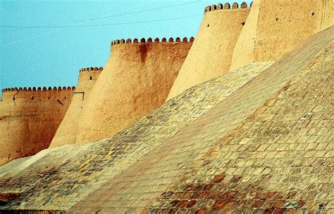 Фото fortezza в городе Кызыл-Кия