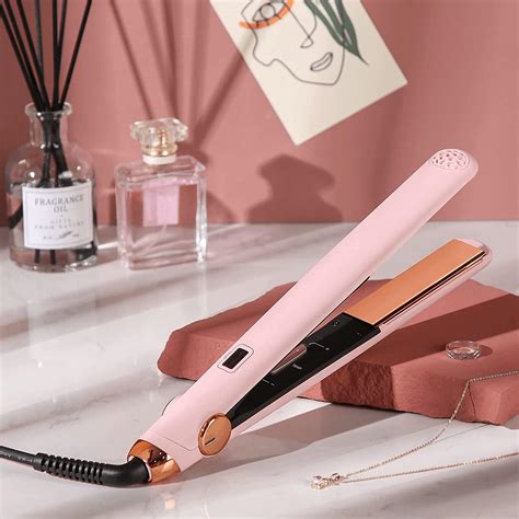 Curling irons for short hair are selling out in stores now 29