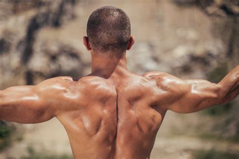 10 Tips For Building A Well-Defined Back: Best Exercises For Building ...