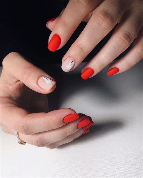 Матовый топ как никогда кстати 🔥 | Red nail designs, Red nails, Nail ...