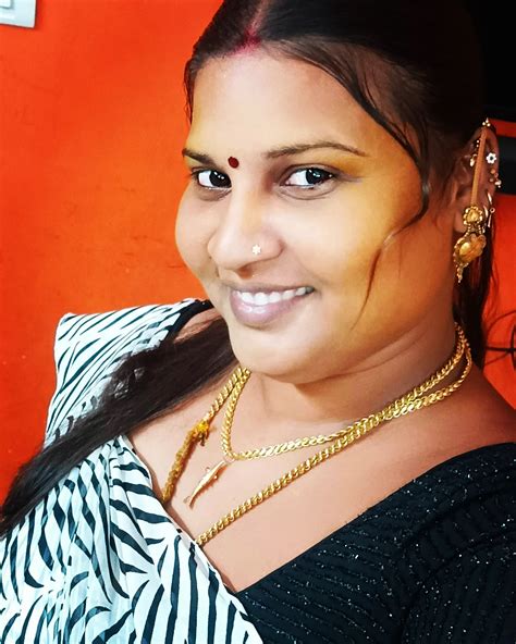 Pachai Kili Muthu Saram 5