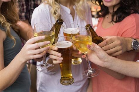 drink  day  shrink  brain  study finds